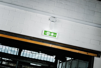 <ul><li>152х87х52 мм;</li><li>IP 66, IK07</li><li>входи: 10хМ20 мембранних з боків, 2хМ20 на днищі ; </li><li>порожня, без клем, U i =1000 В</li><li>білий</li></ul>