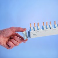 Защитная крышка А 11 - для 1-полюсных шин - 10/16/20 мм²
